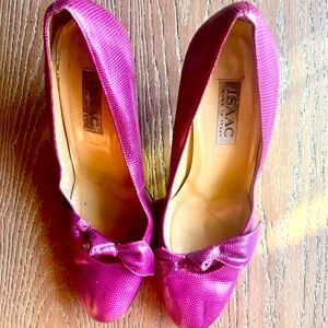Isaac Mizrahi Heels with Bow Detail